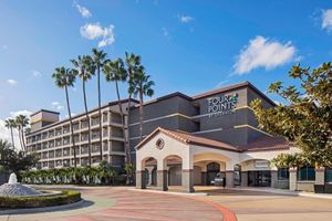 Alojamiento - Four Points by Sheraton Anaheim