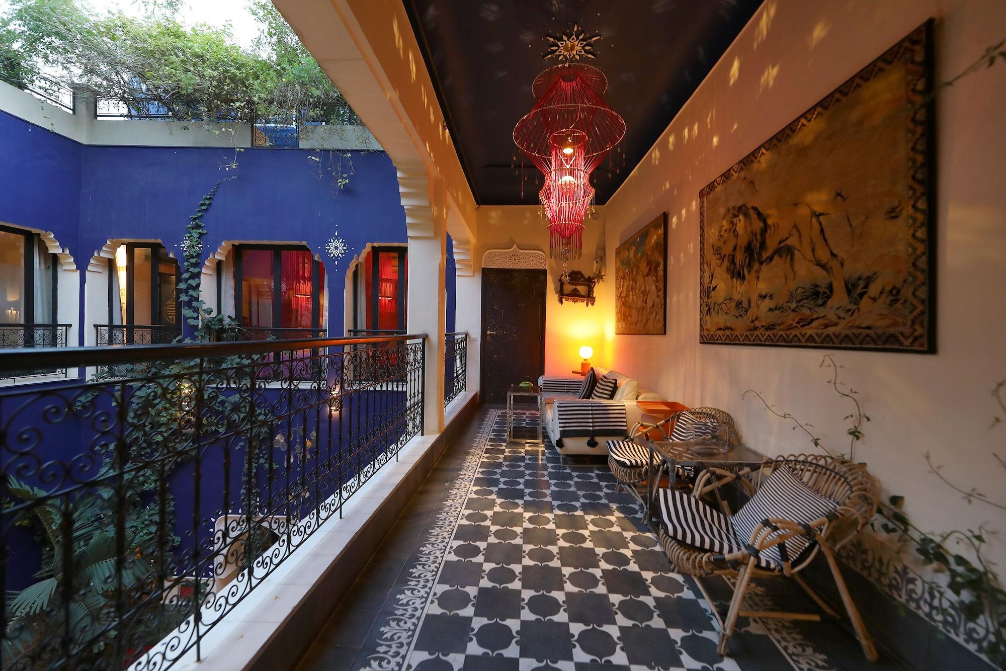 Vista Exterior Riad Bindoo