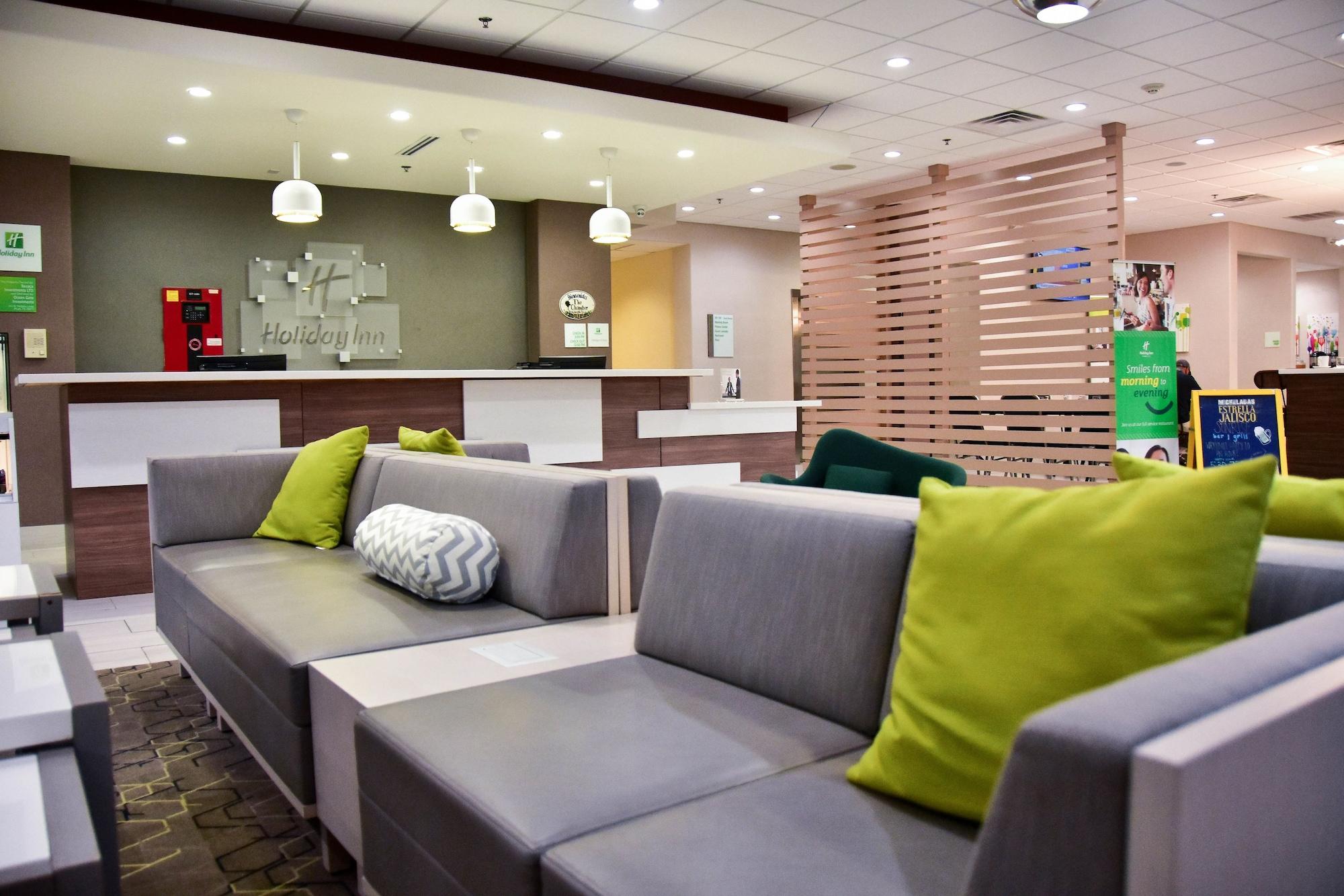 Vista Lobby Holiday Inn Brownsville by IHG