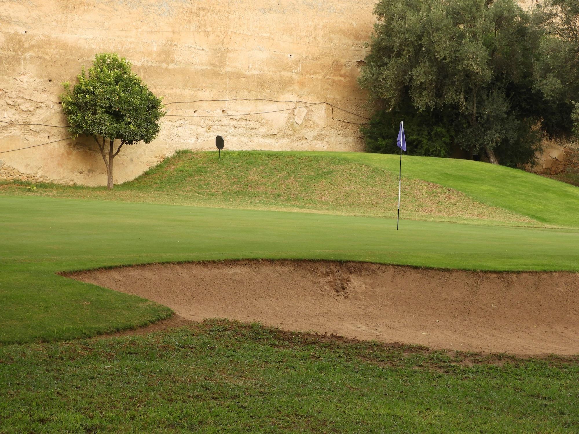 Campo de Golf Riad Golf Stinia
