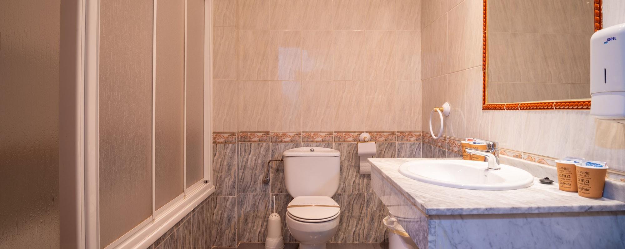 Equipamiento de Habitación Hostal Valdepeñas by Bossh Hotels