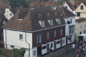 Alojamiento - Pilgrims Hotel