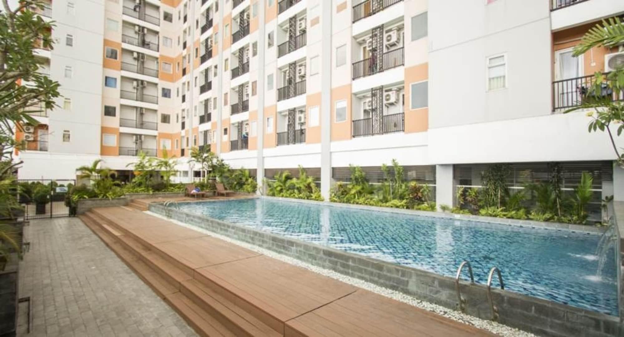 Vista Piscina Alfa Student Castle Apartment