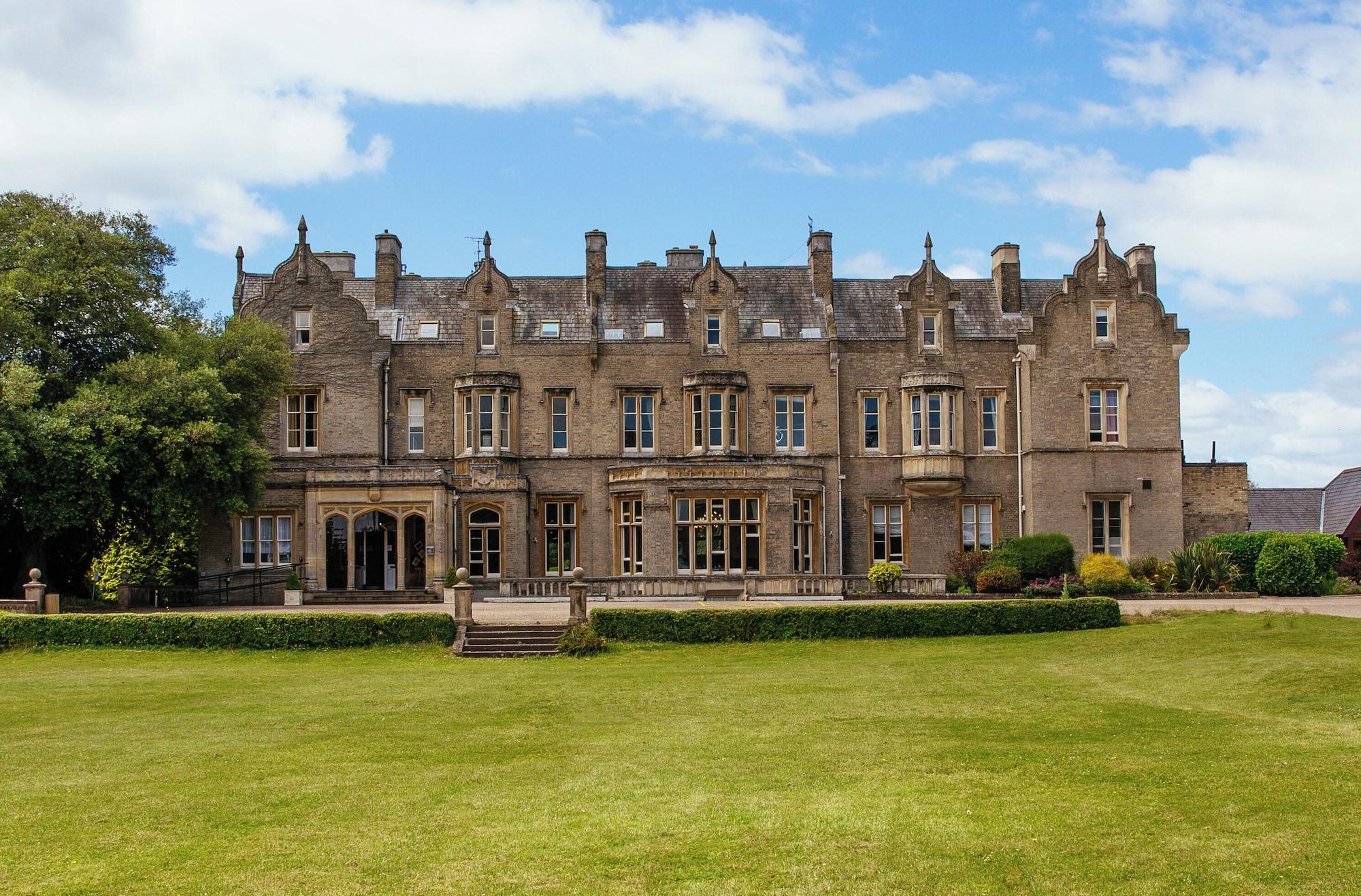 Vista Exterior Shendish Manor Hotel & Golf Course