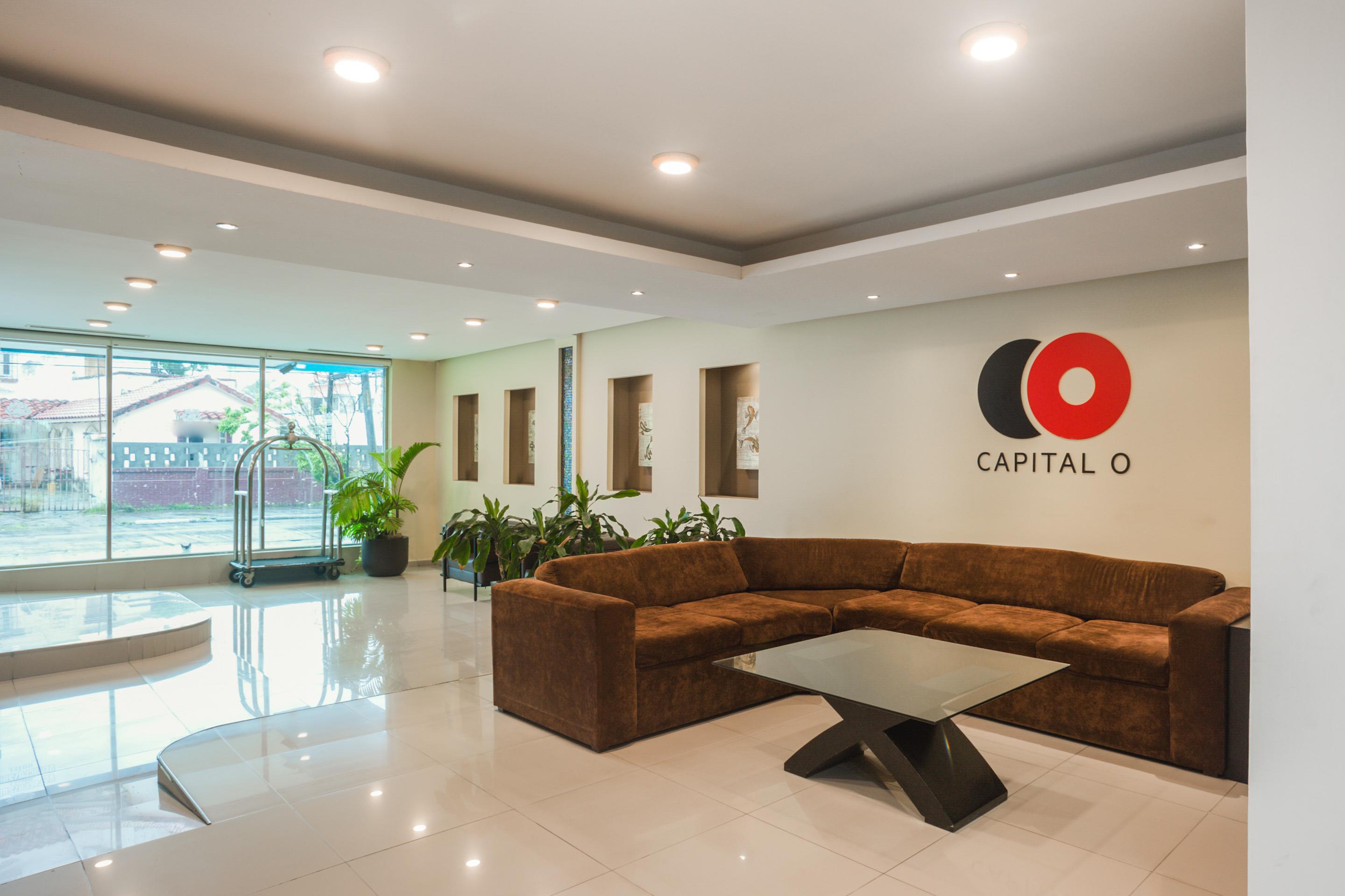 Vista Lobby Veracruz Suites Hotel