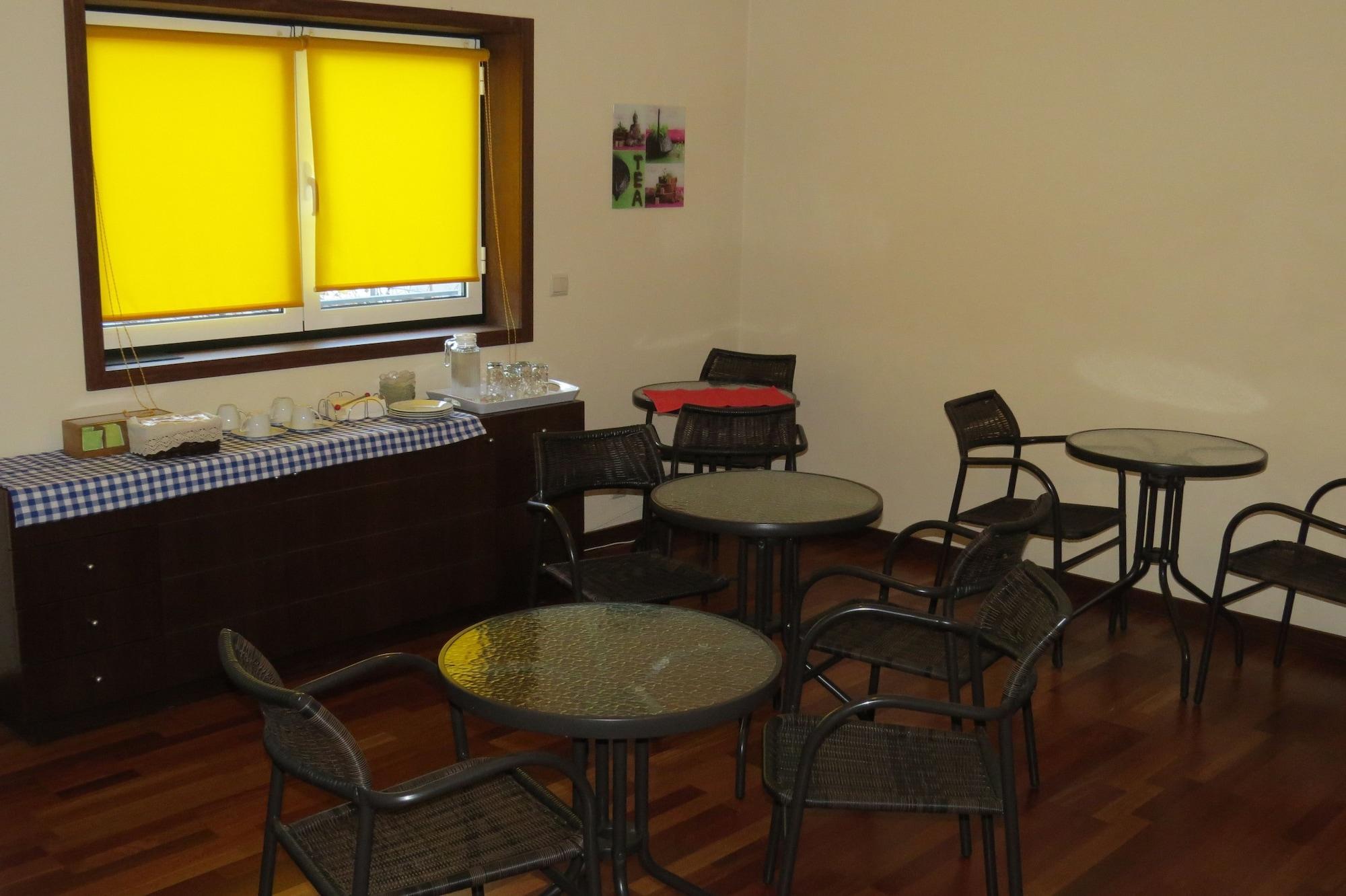 Restaurant Sweet Home Braga Hostel & Guest House