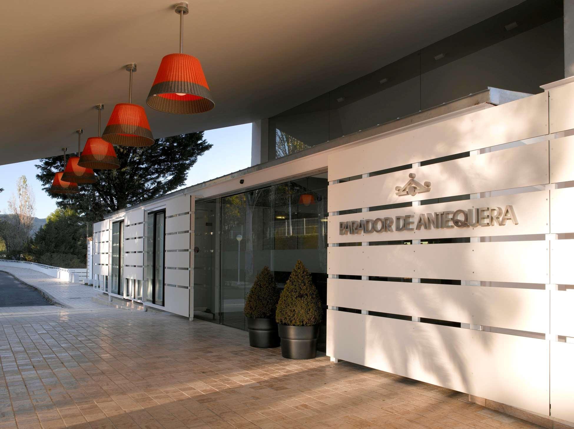 Vista Exterior Parador de Antequera