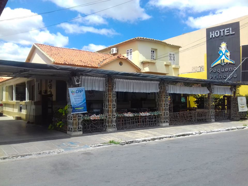 Vista Exterior Hotel Pequeno Príncipe