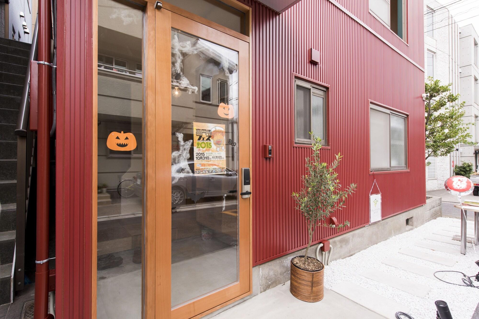 Vista Exterior GrapeHouse Koenji - Hostel, - Caters to Women
