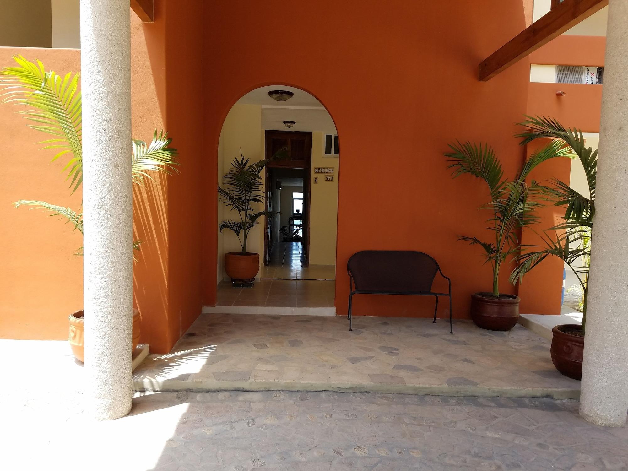Vista Lobby Vista Encantada 208