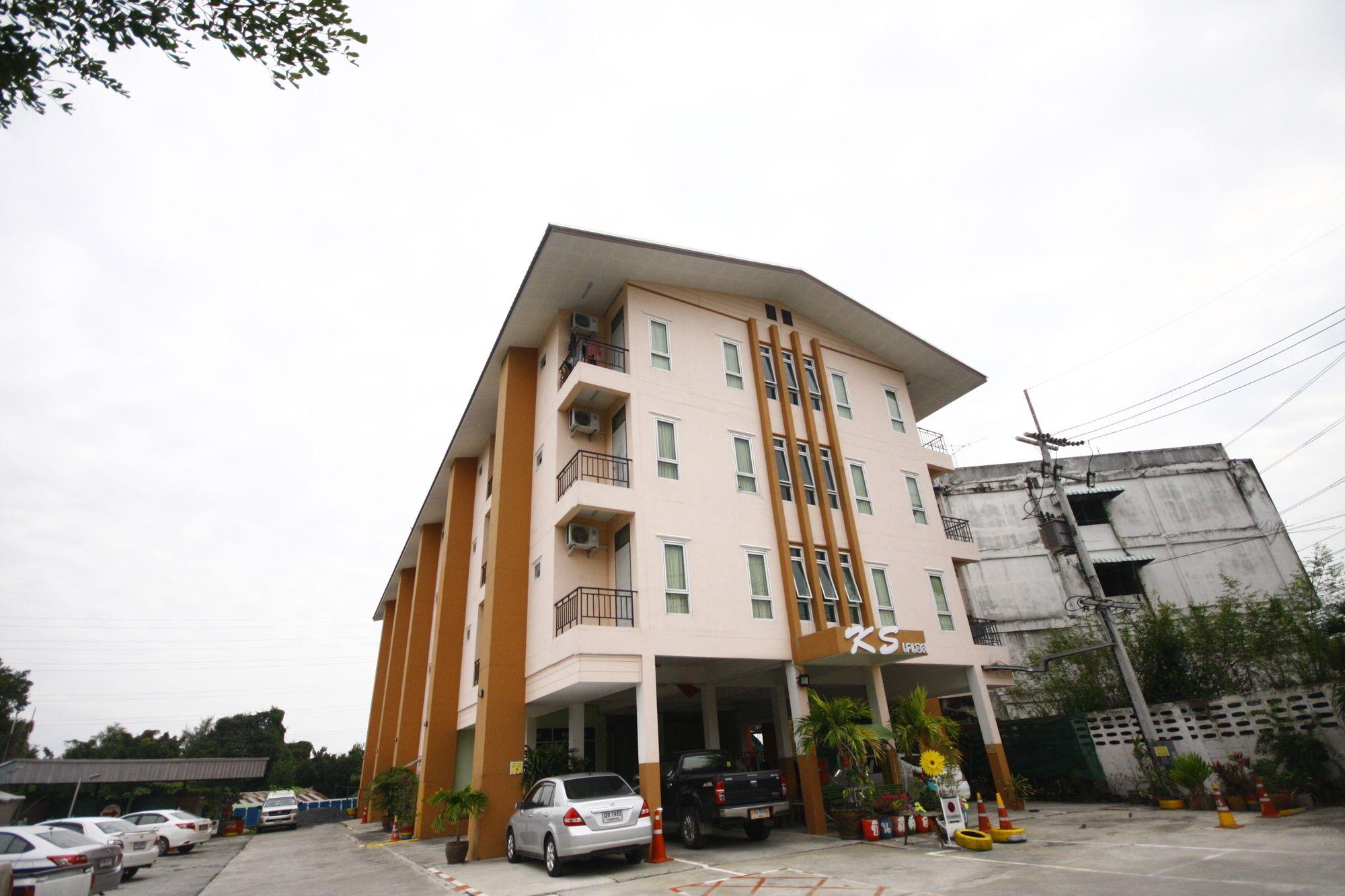 Varios KS APARTMENT