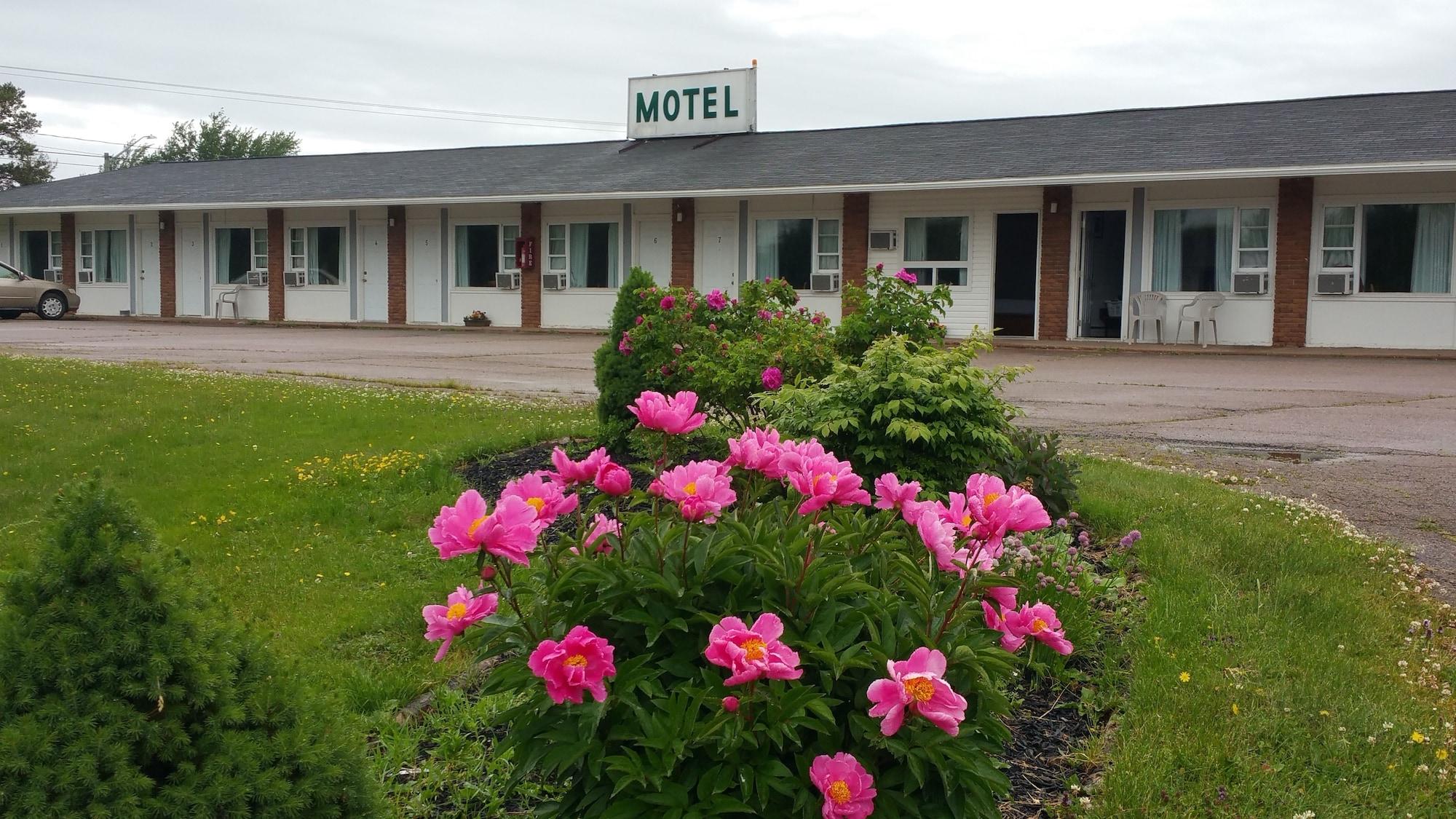 Vista Exterior Tantramar motel