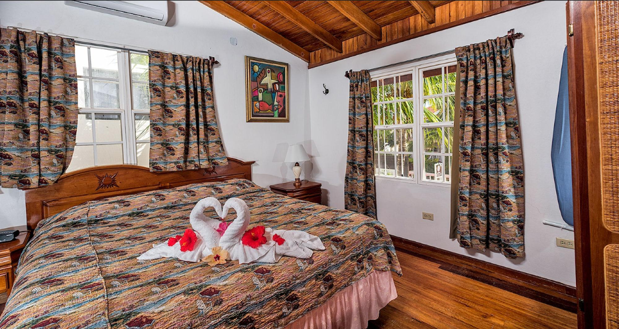 Habitación Miramar Apartments
