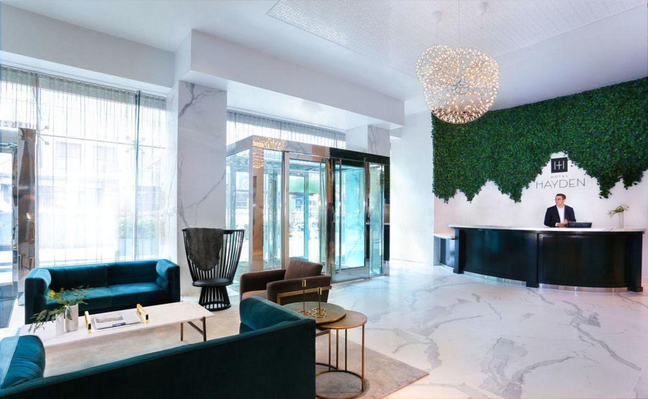 Vista Lobby Hotel Hayden