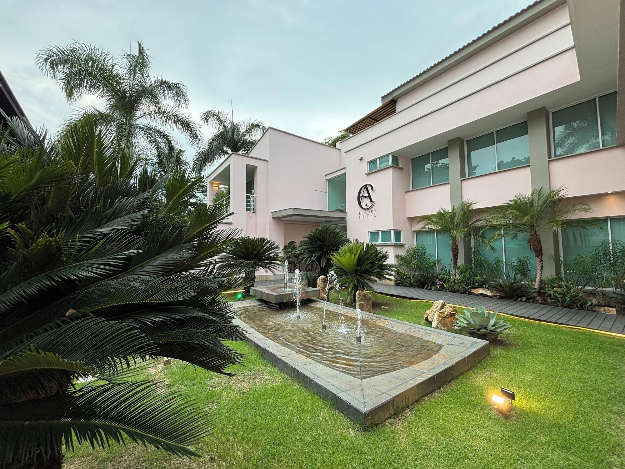 Vista Exterior Casa Aurora Luxury Hotel