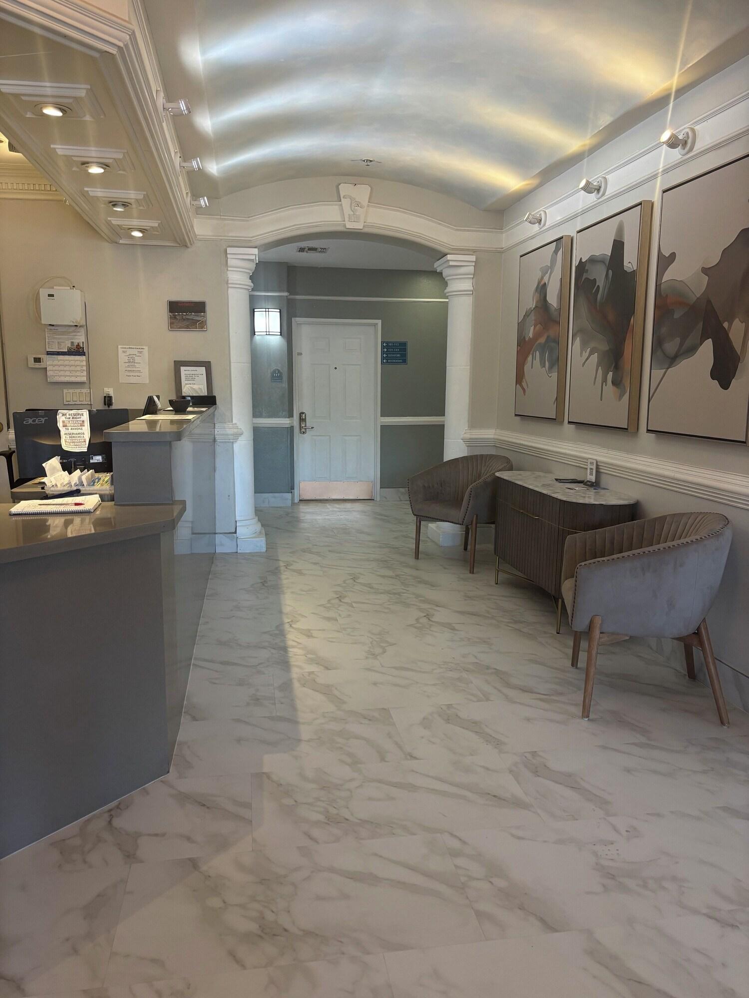 Vista Lobby Deluxe 6 Inn & Suites