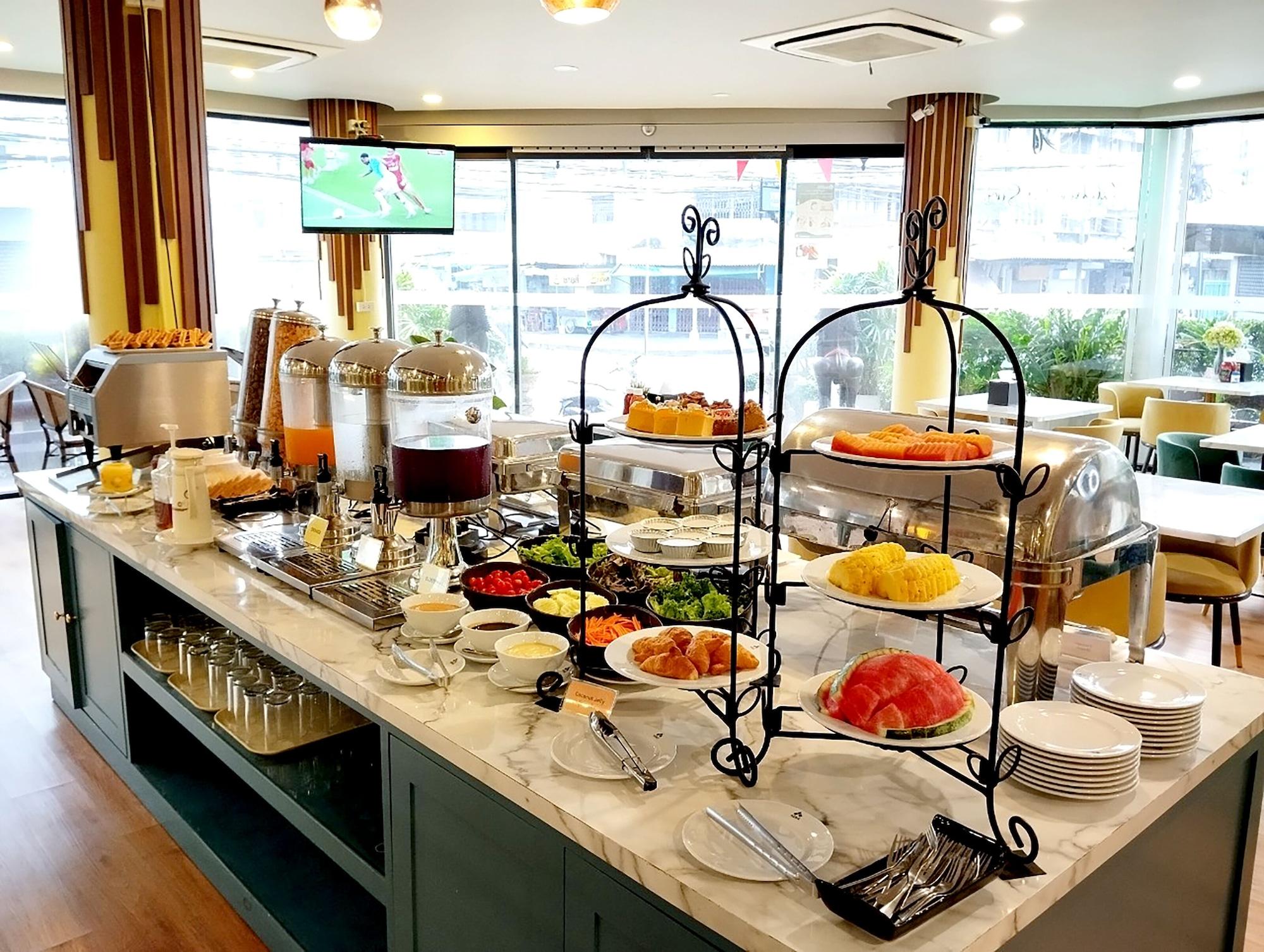 Restaurant Siri Oriental Bangkok Hotel