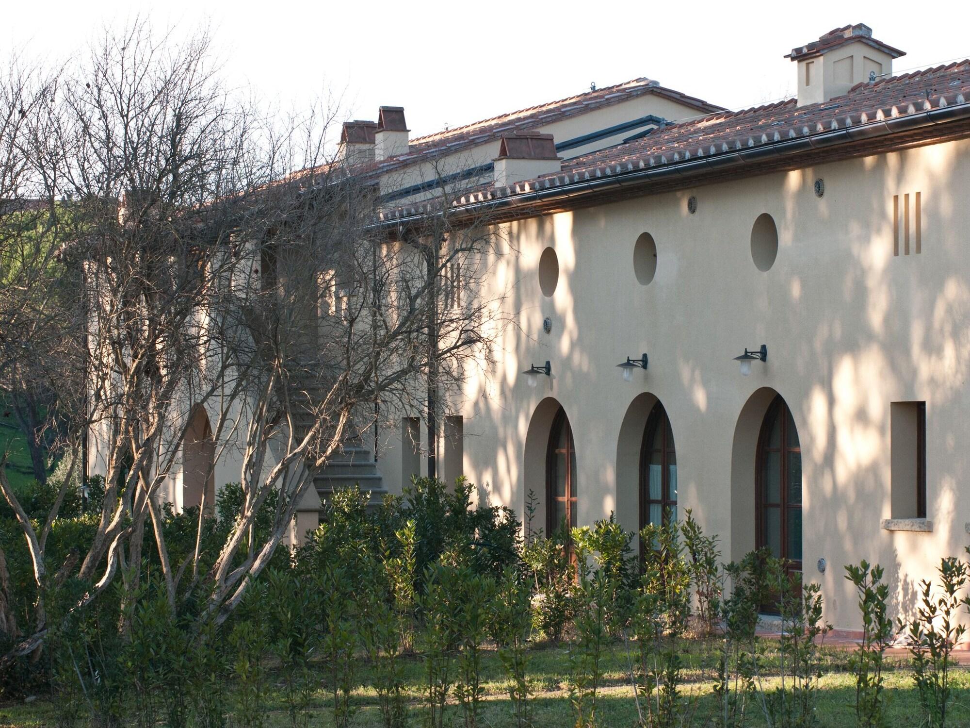 Vista Exterior San Ruffino Apartments