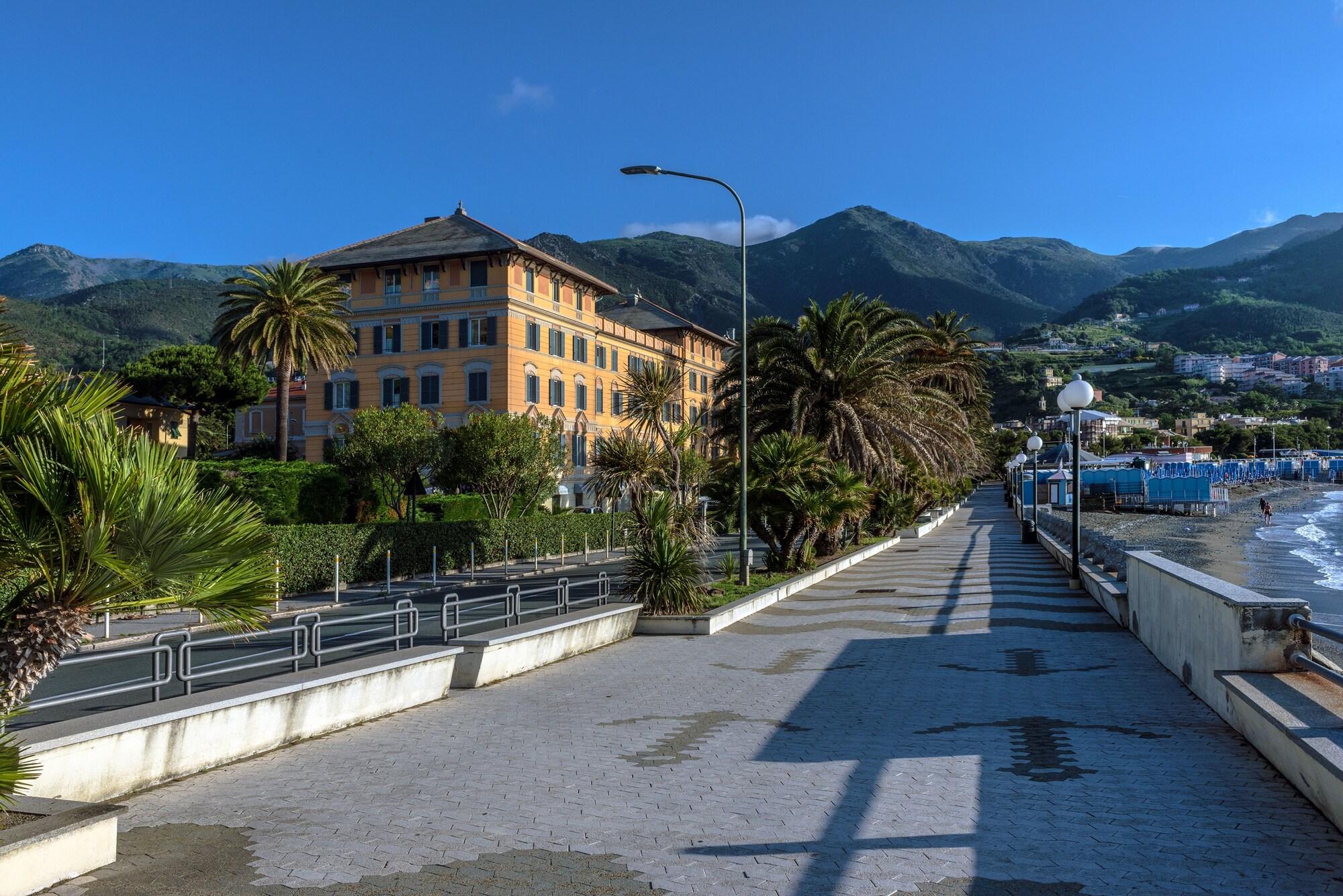 Vista Exterior Grand Hotel Arenzano