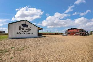 Alojamiento - Badlands Hotel and Campground