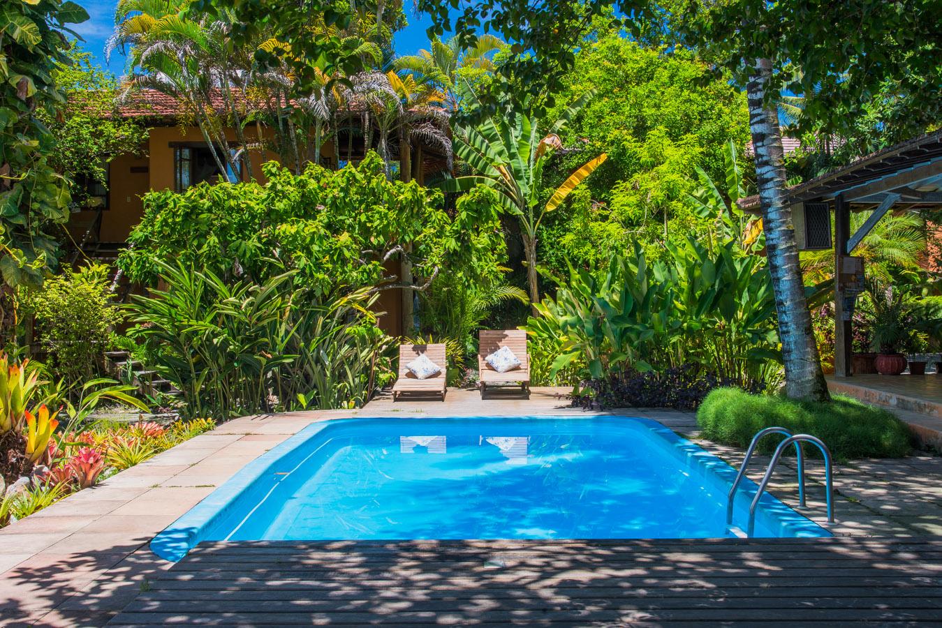 Vista Piscina Pousada Erva Doce
