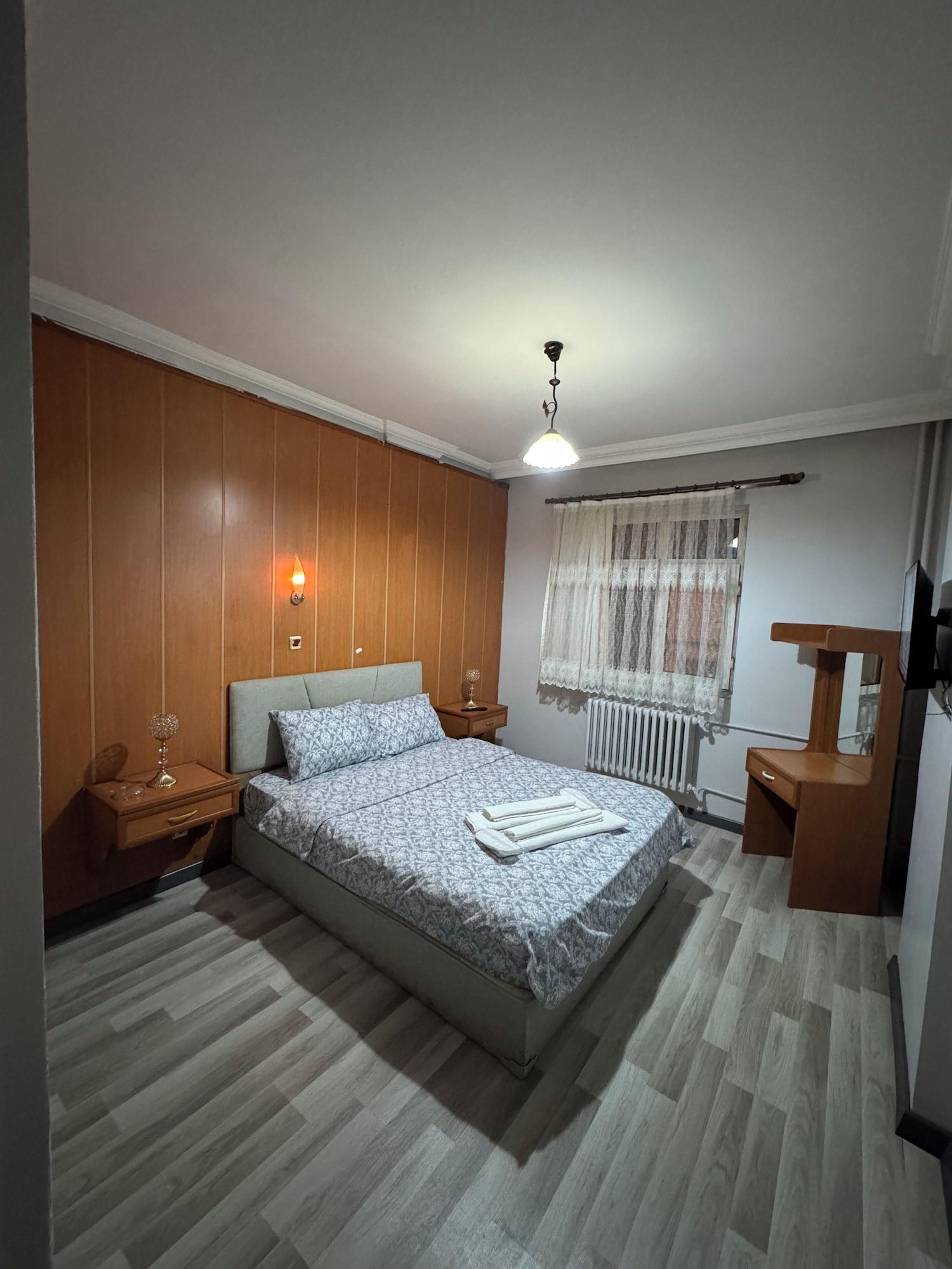 Varios Bigg boss otel