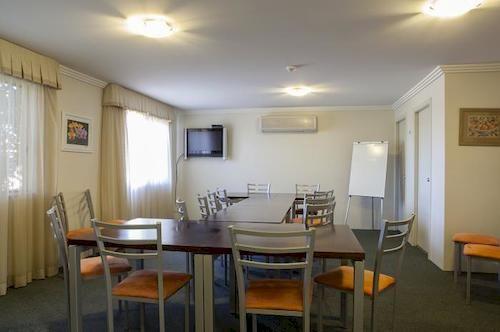 Sala de Reuniones Mandarin Motel Macksville