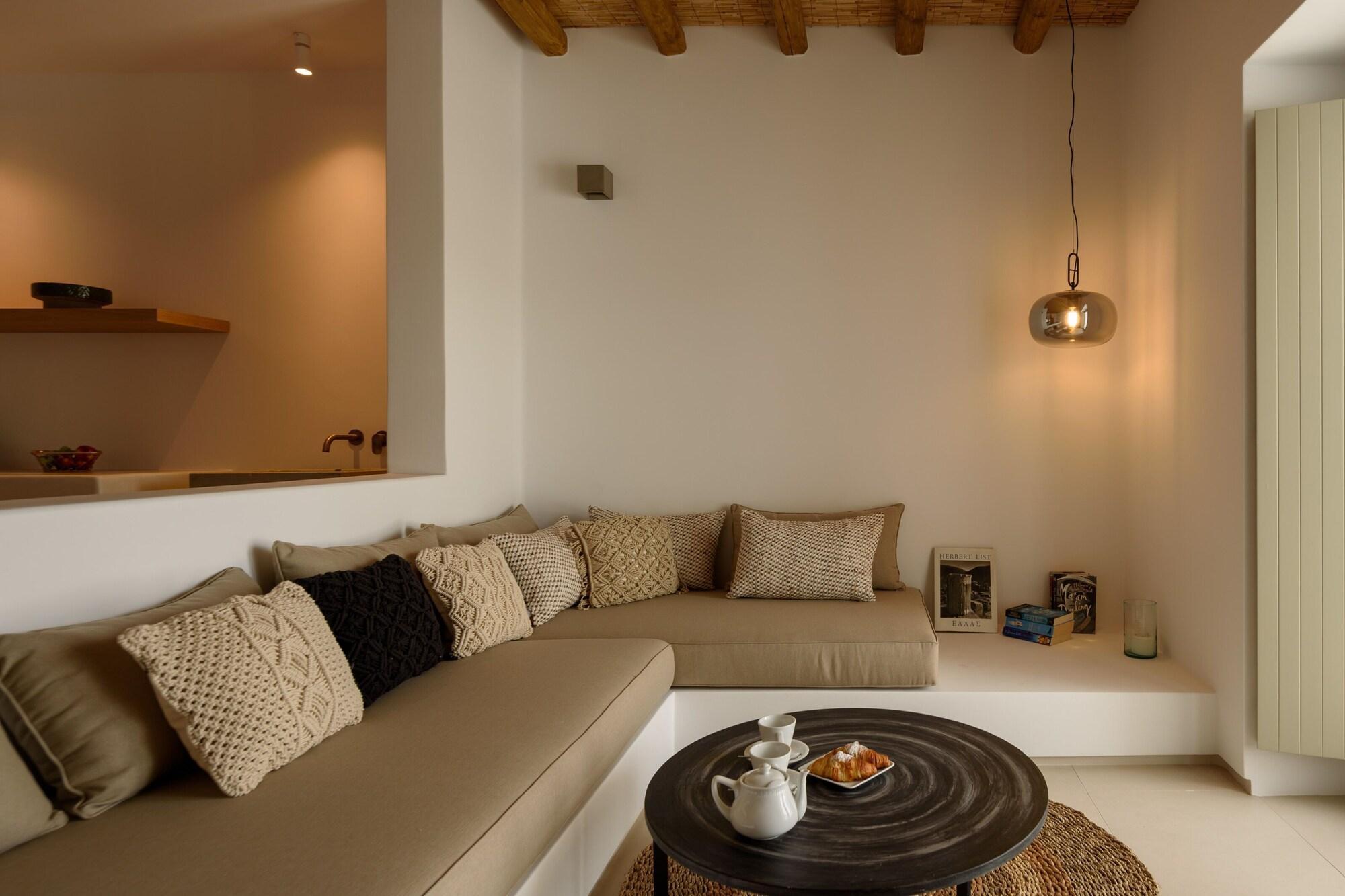 Set de Habitación Este Luxury Suites