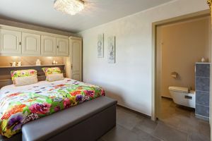 Alquiler Vacacional - Large Cottage Overlooking the Sunny Courtyard With Fountain