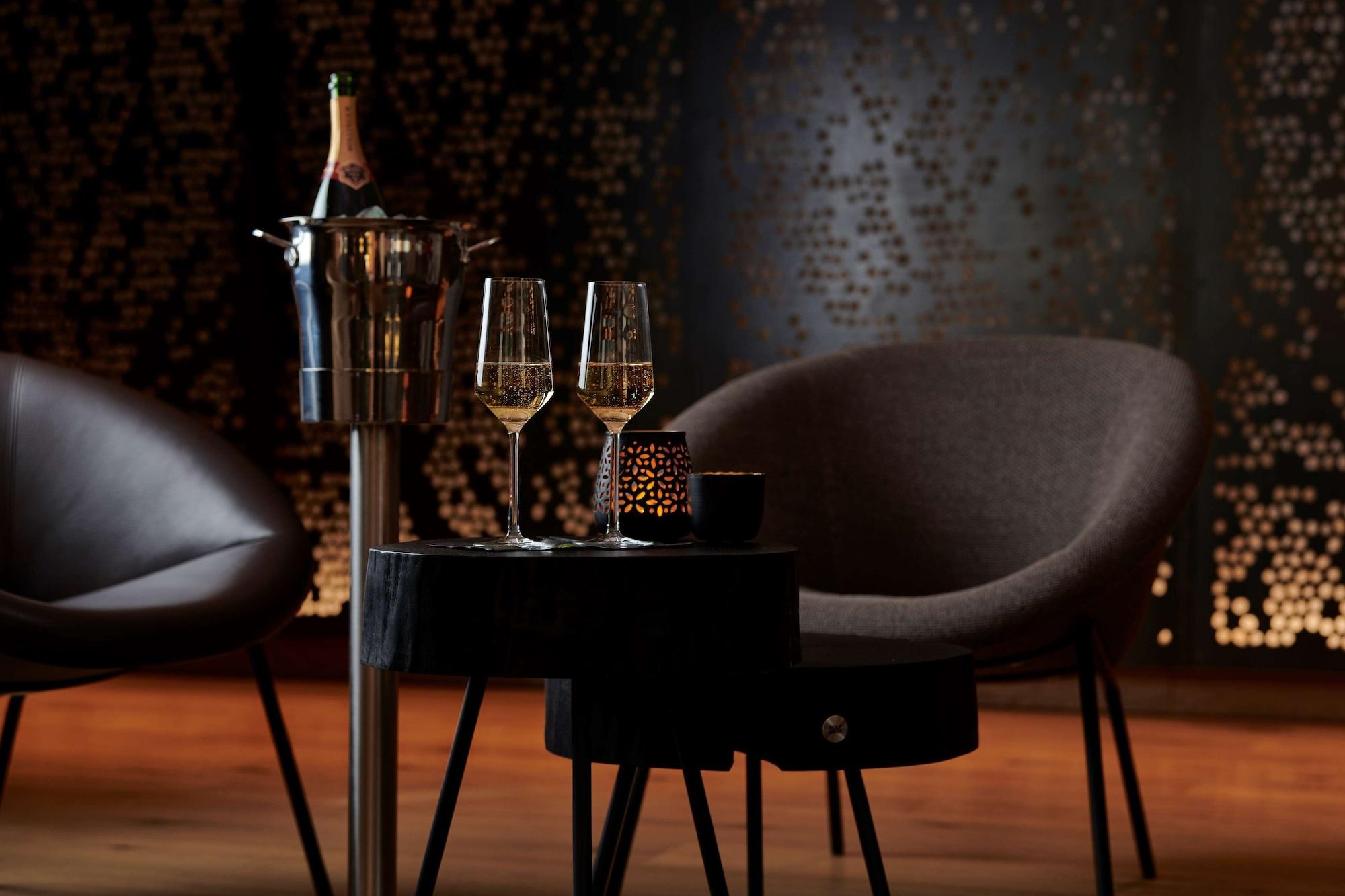 Vista Lobby Aspen alpin lifestyle hotel Grindelwald