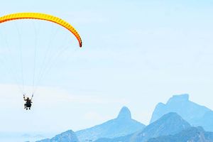 Passeio - Voo de parapente por Niterói