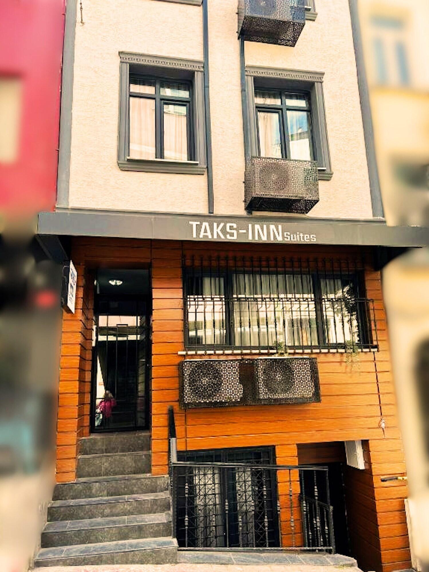 Vista Exterior TAKS-INN Suites