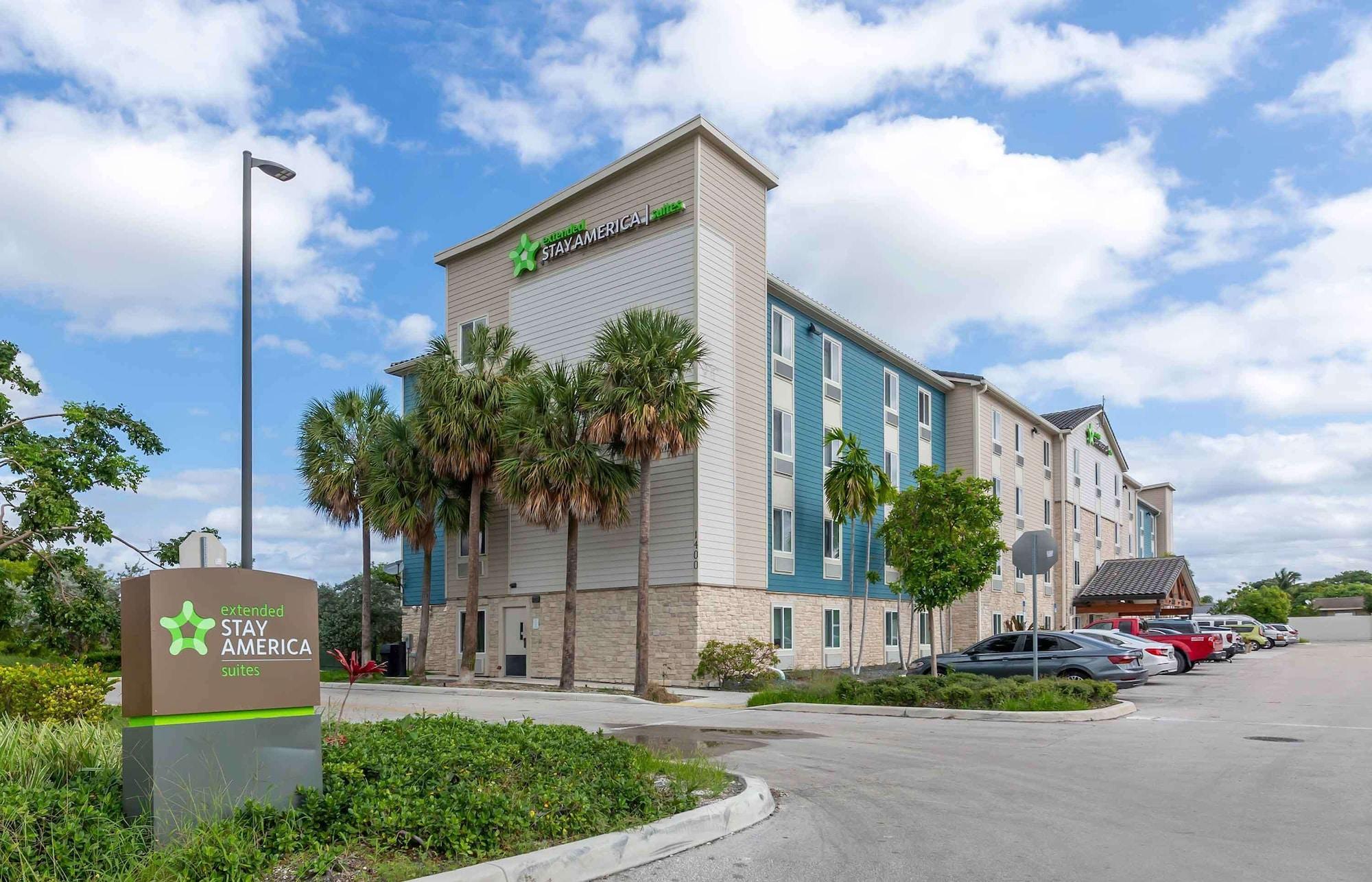 Vista Exterior Extended Stay America Select Suites Deerfield Beach
