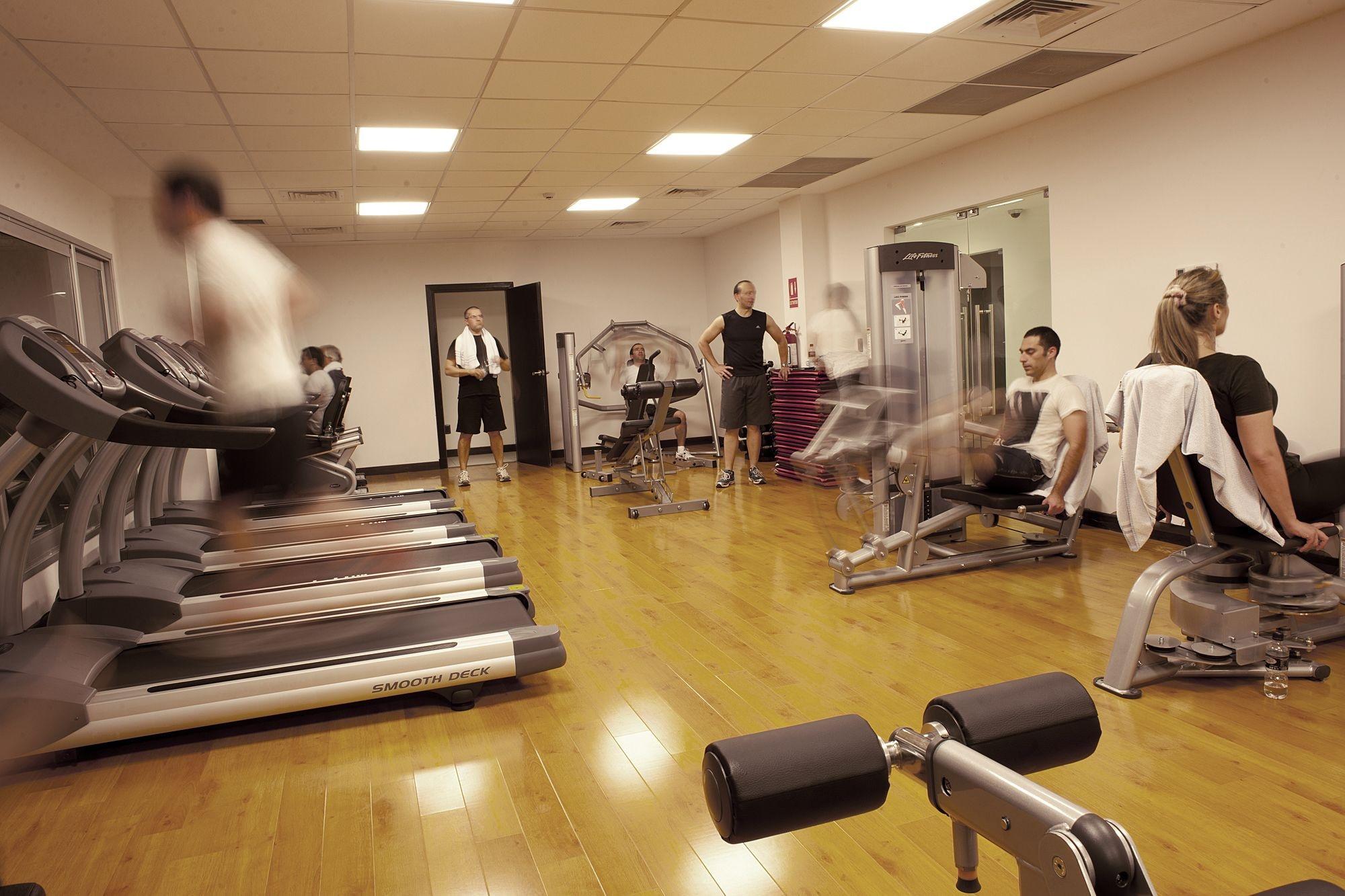 Gimnasio Colonia West Hotel - All Inclusive