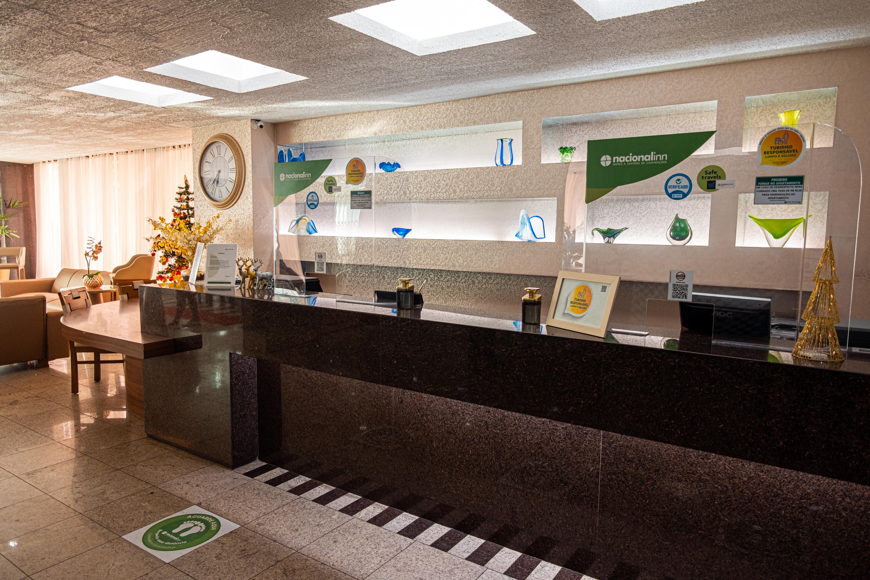 Vista Lobby Golden Park Salvador By Nacional Inn