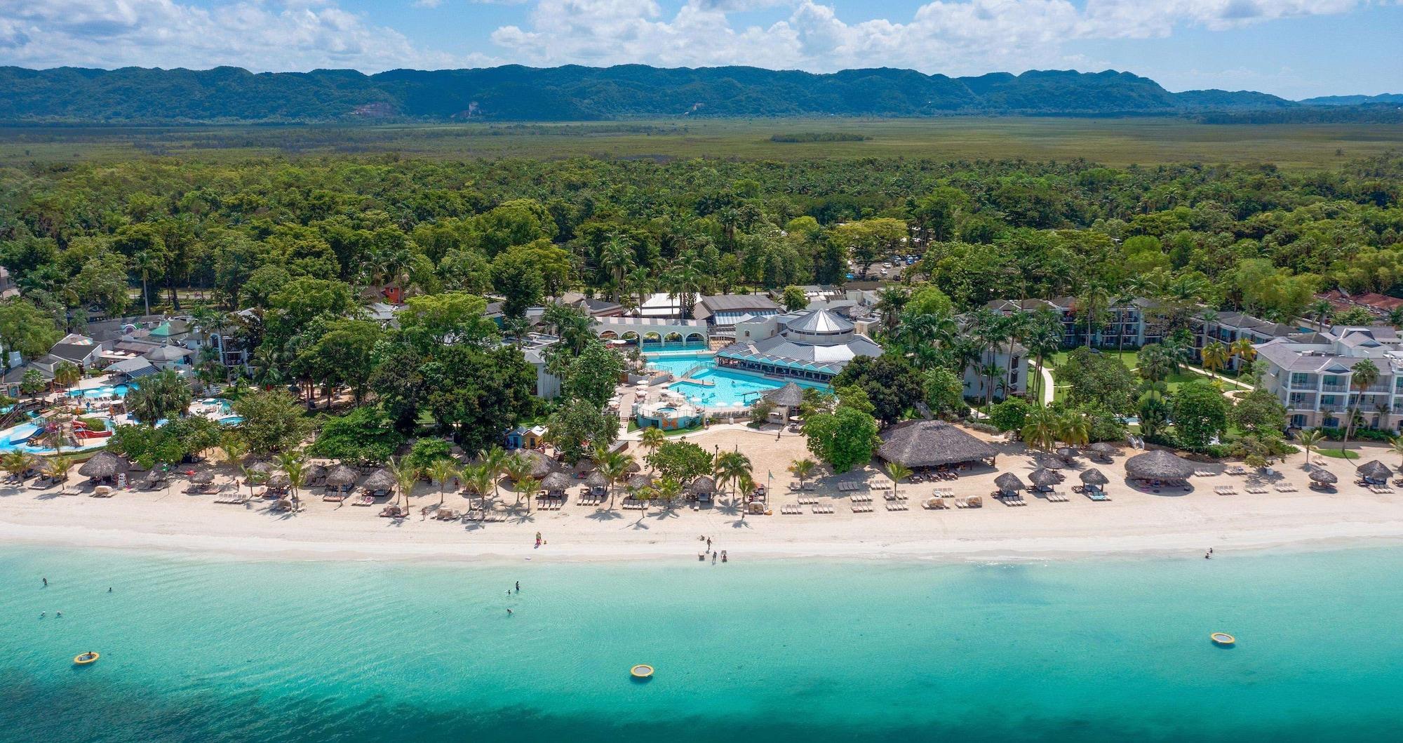 Vista Exterior Beaches Negril Resort - ALL INCLUSIVE