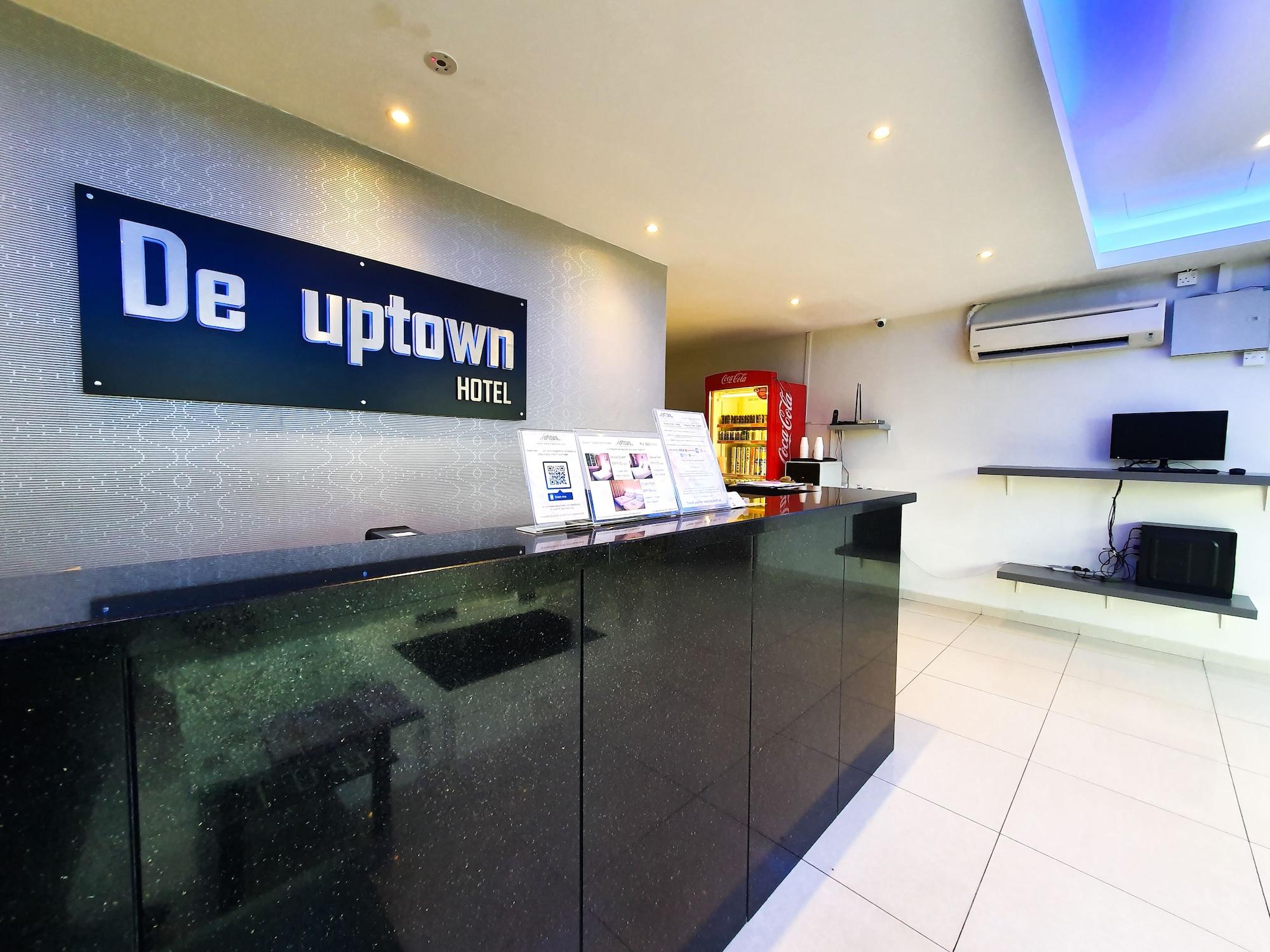 Vista Lobby De UPTOWN Hotel @ P.J. 222