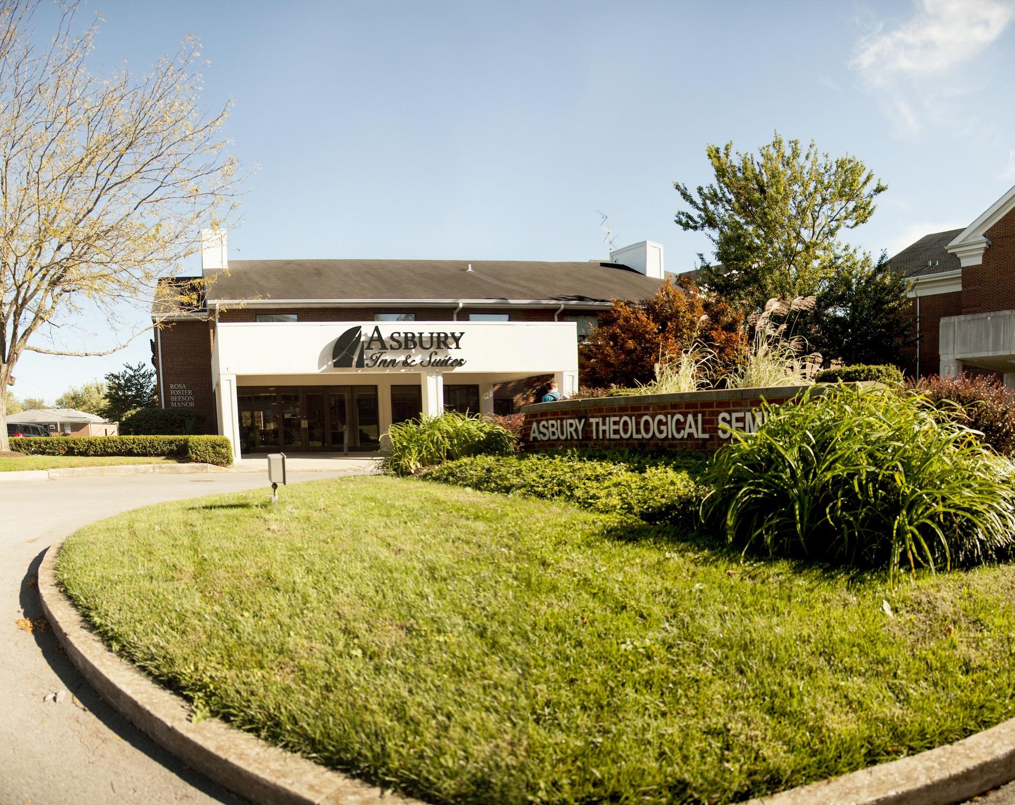 Vista Exterior Asbury Inn & Suites