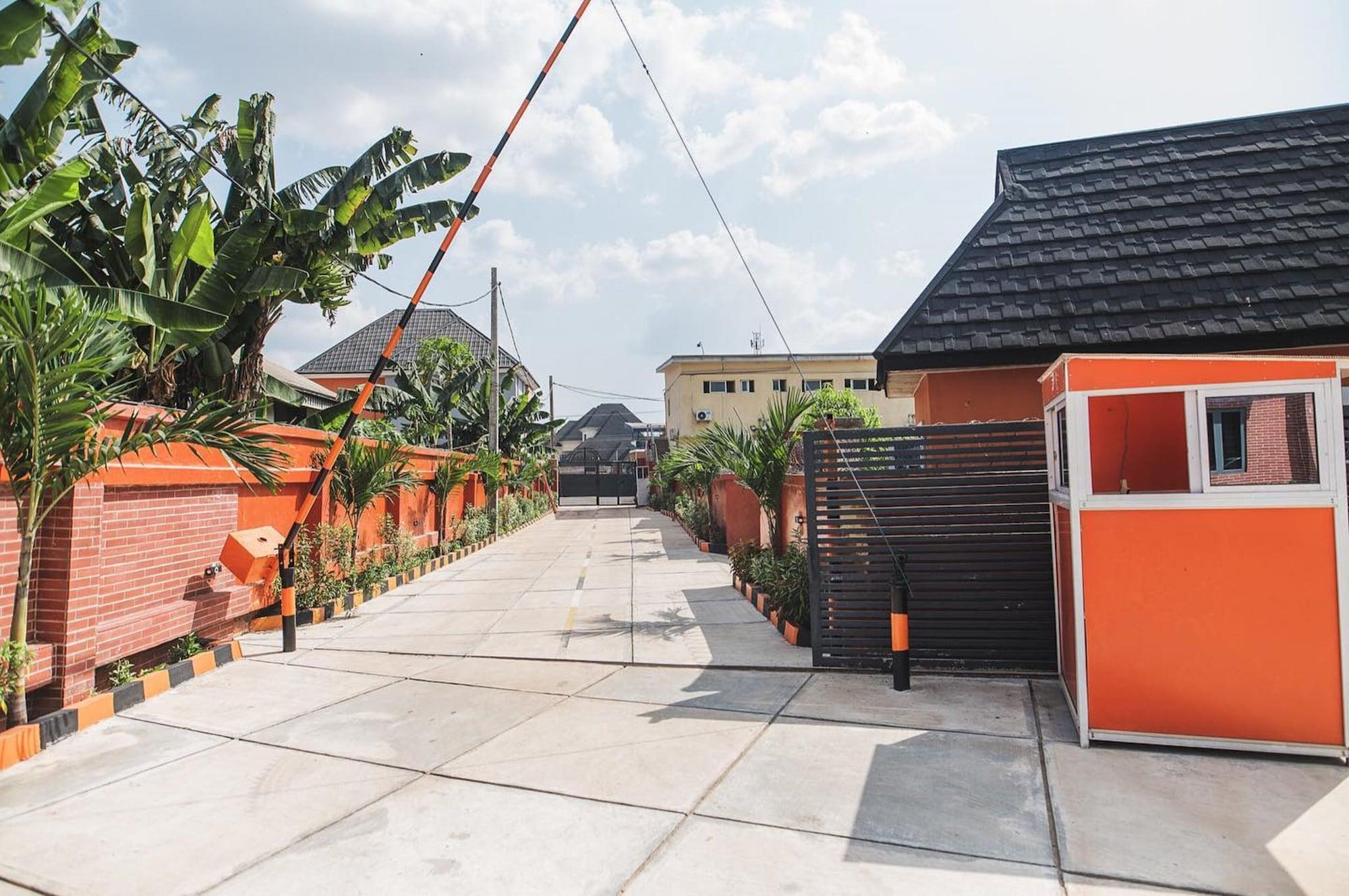 Vista Exterior Old English Torf Apartment