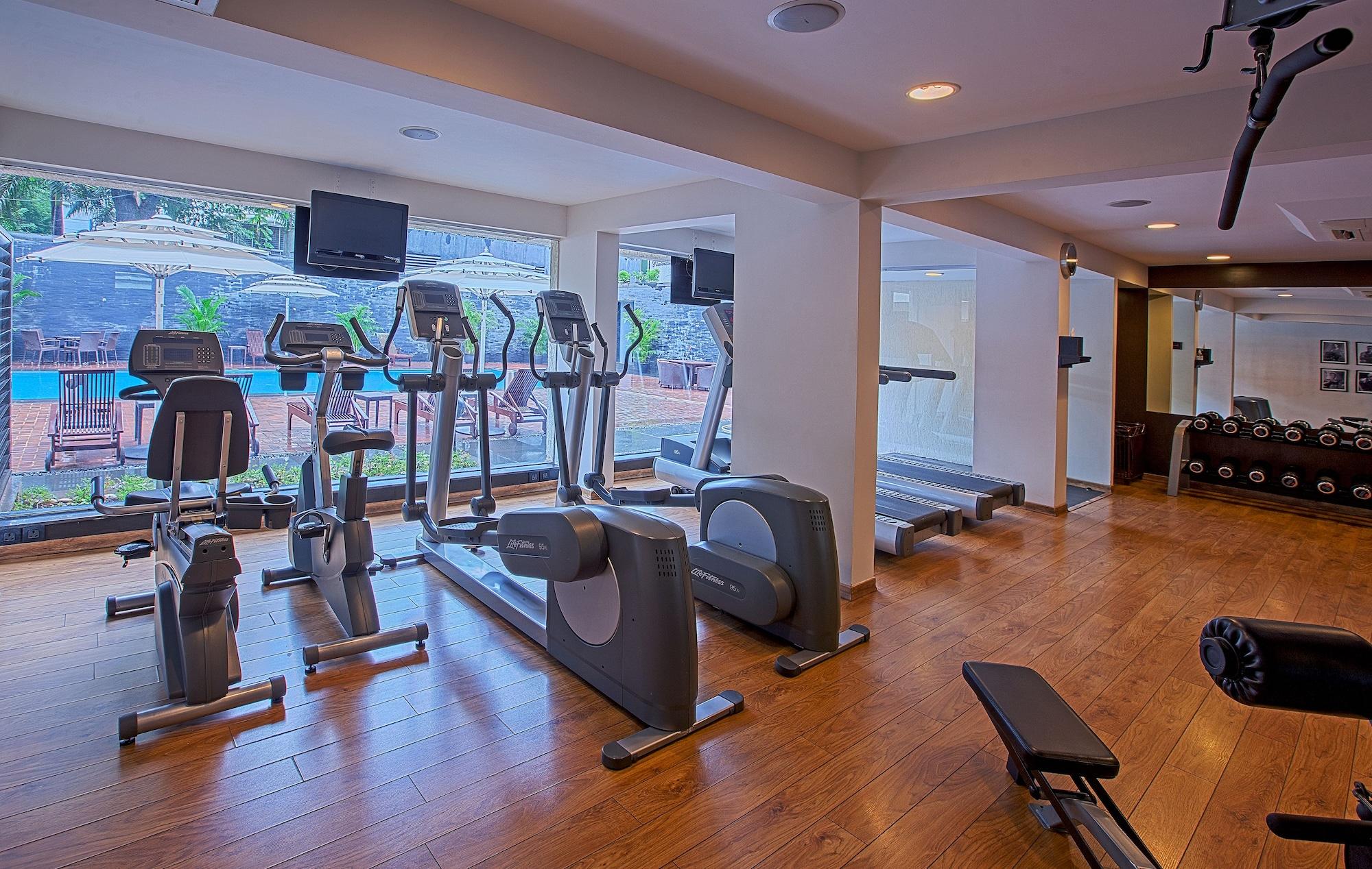 Gimnasio Oakwood Residence Naylor Road Pune