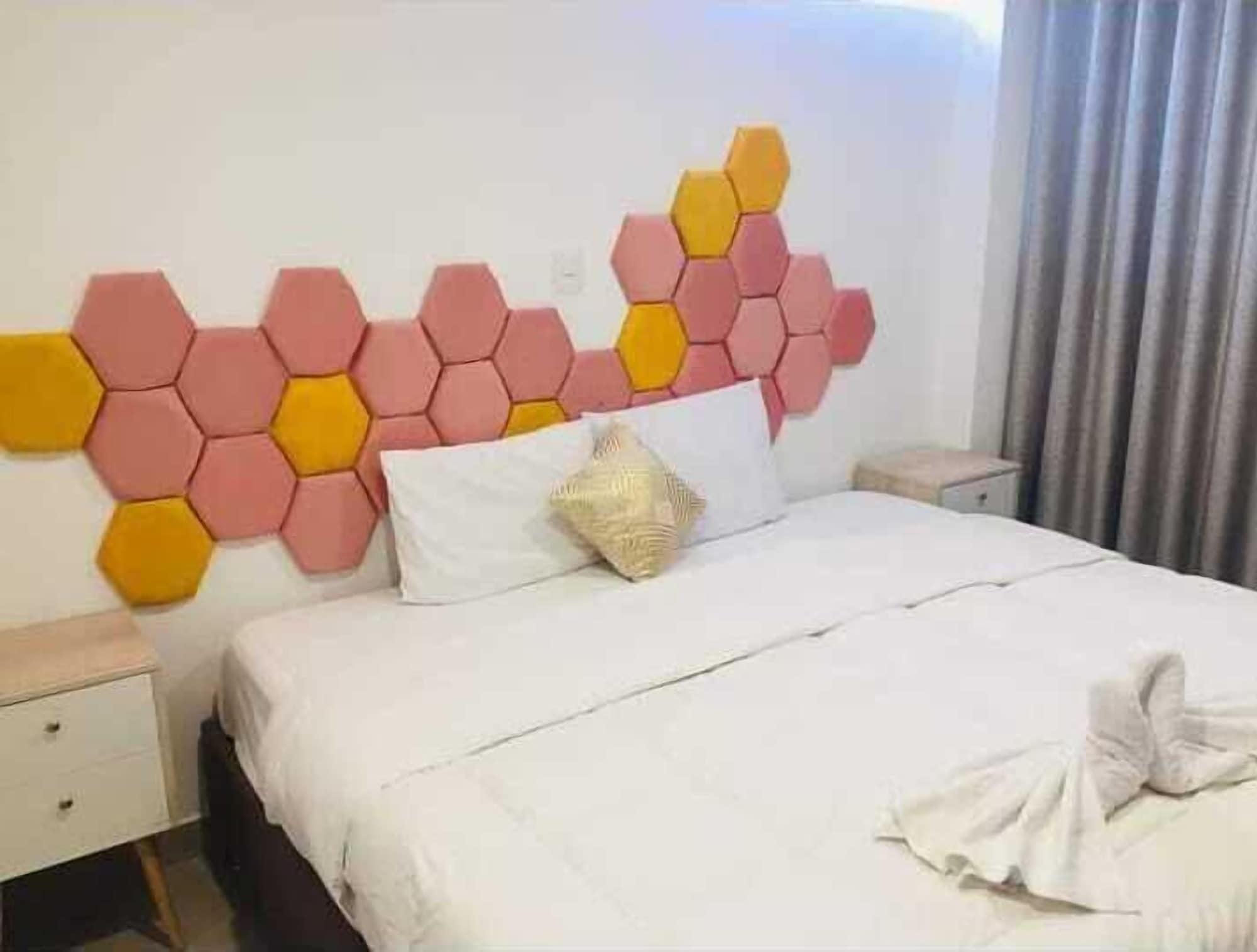 Varios Hotel con garage en Cusco