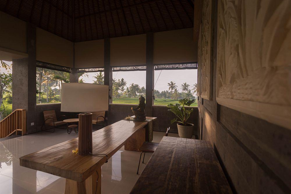 Vista Lobby Manyi Village
