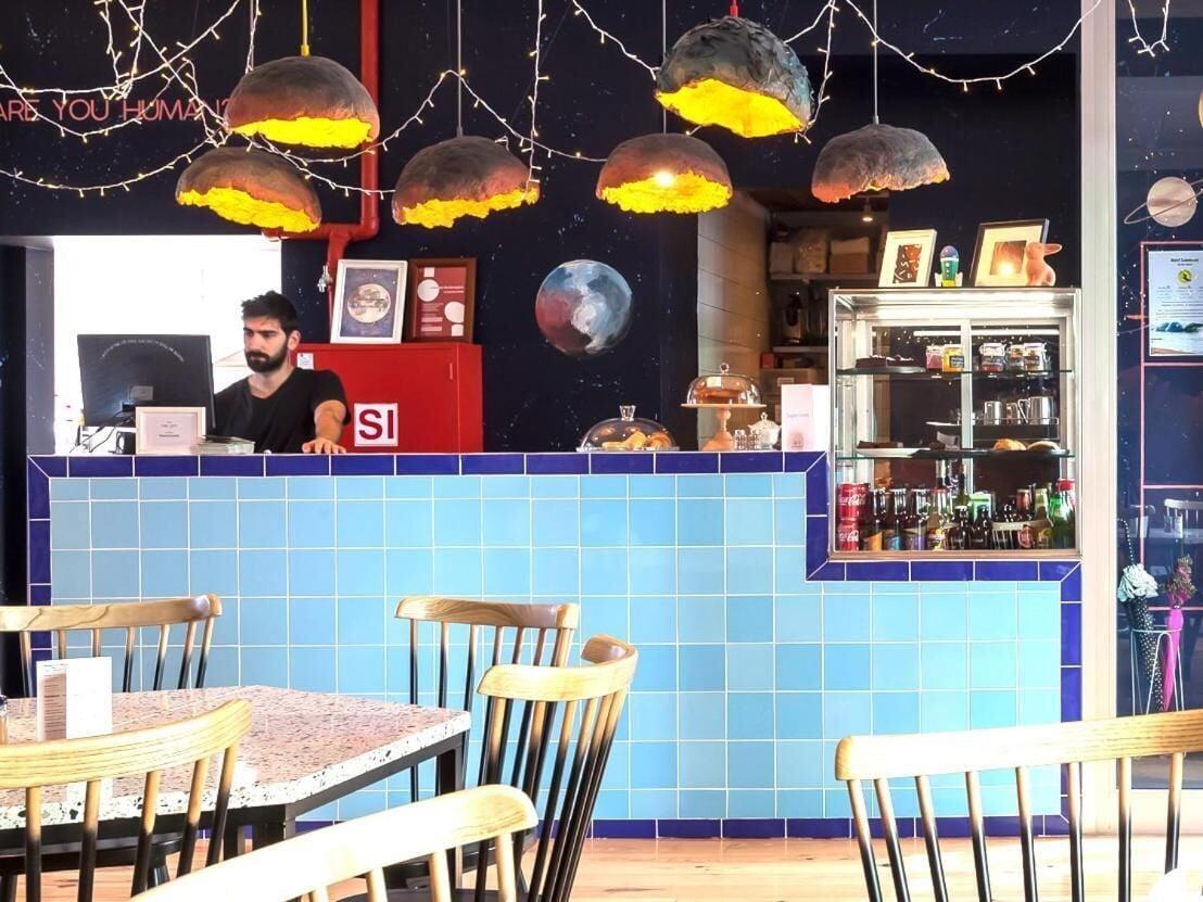 Bar/Salón Supernova - Hostel