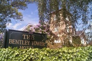 Alojamiento - Bentley Tower Hotel