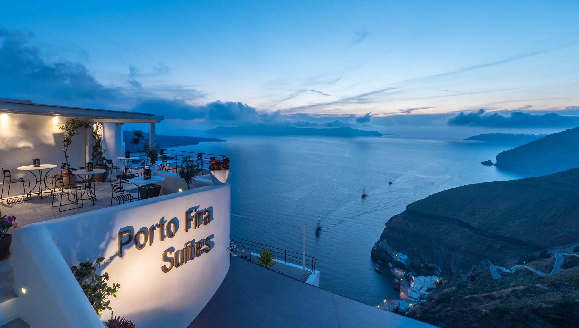 Restaurant Porto Fira Suites