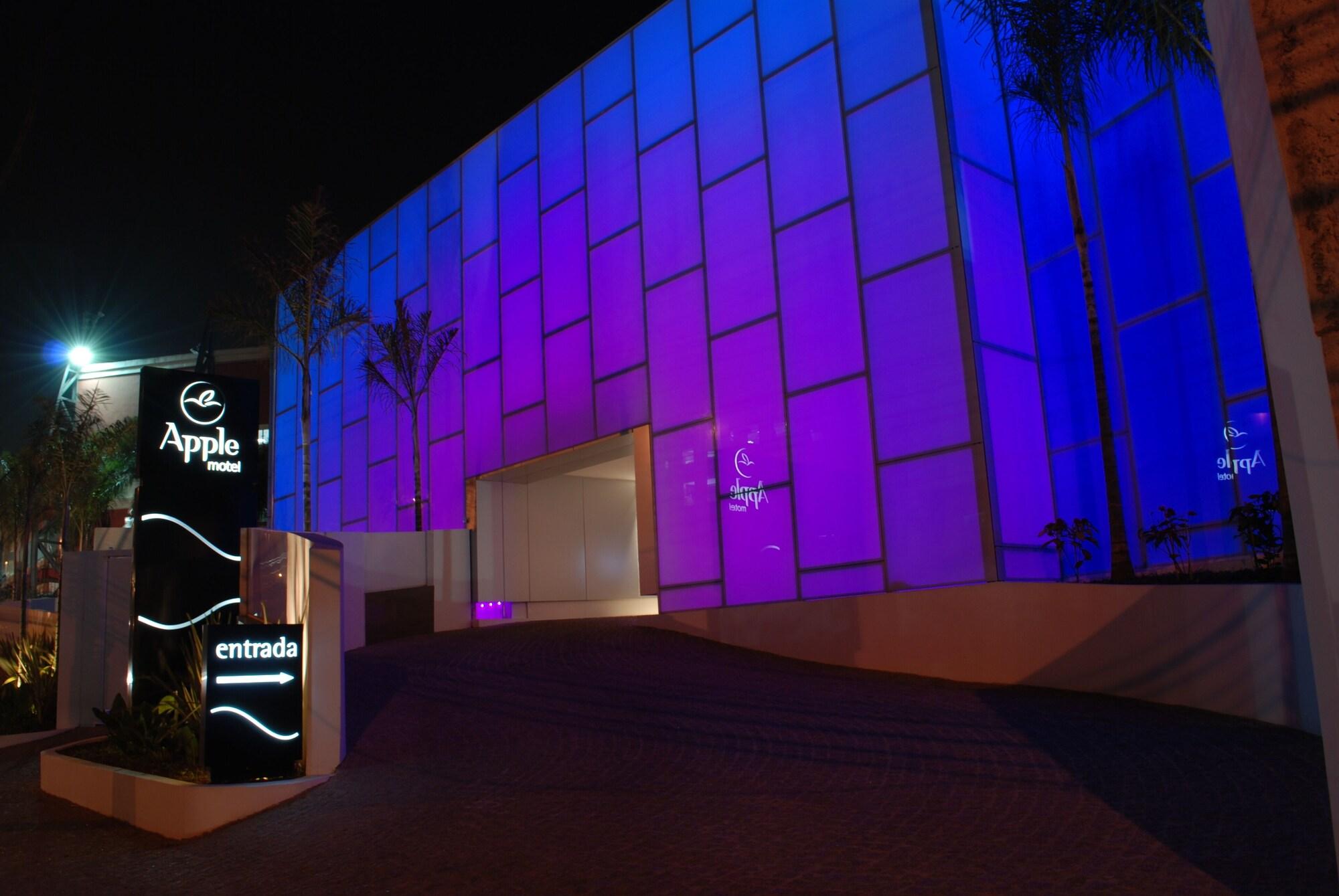 Vista Exterior Apple Motel - Adults Only