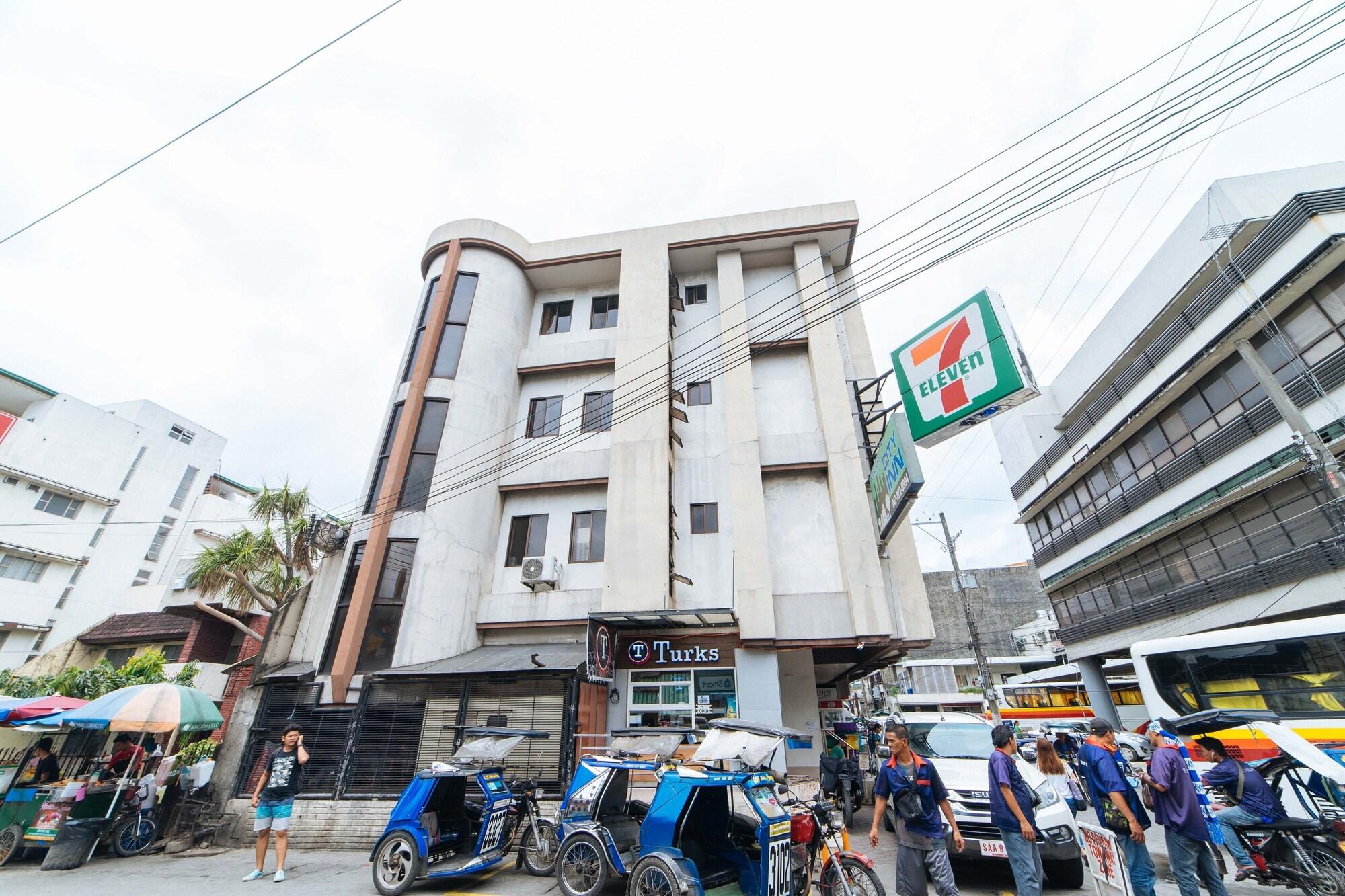 Vista Exterior RedDoorz near Olongapo Bus Terminal