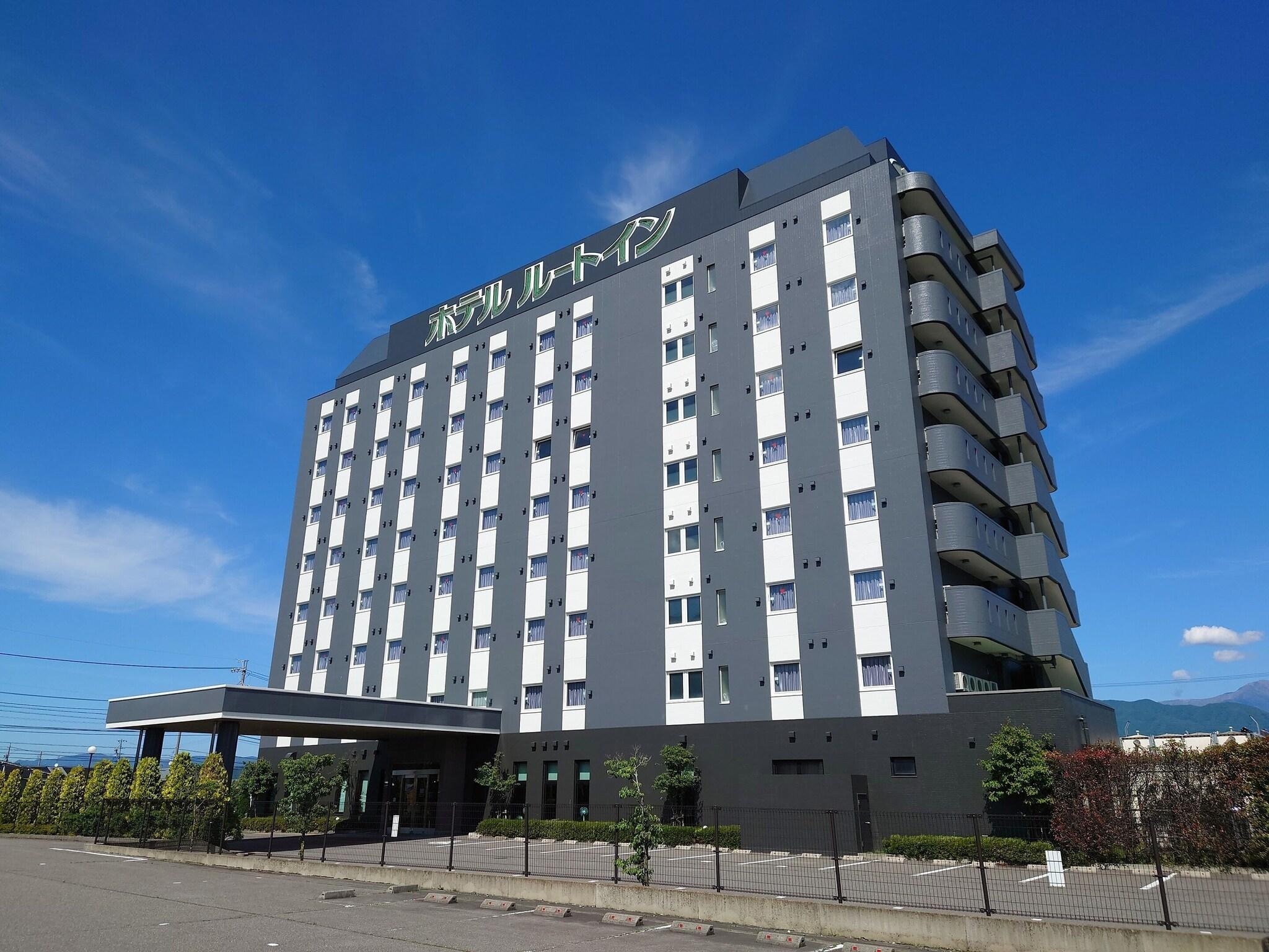 Vista Exterior Hotel Route Inn Komagane Inter