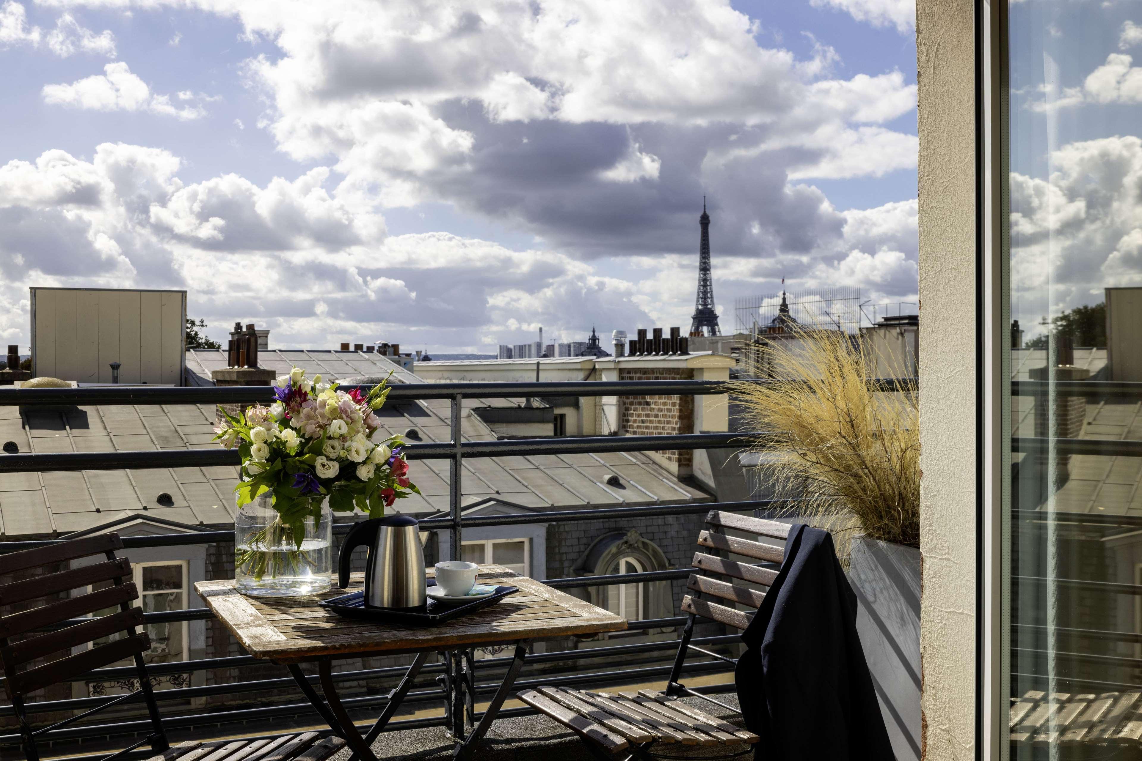 Vista Exterior Hotel de Castiglione