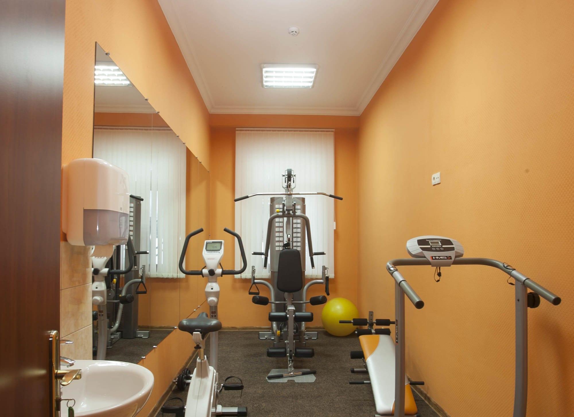 Gimnasio Regency Hotel